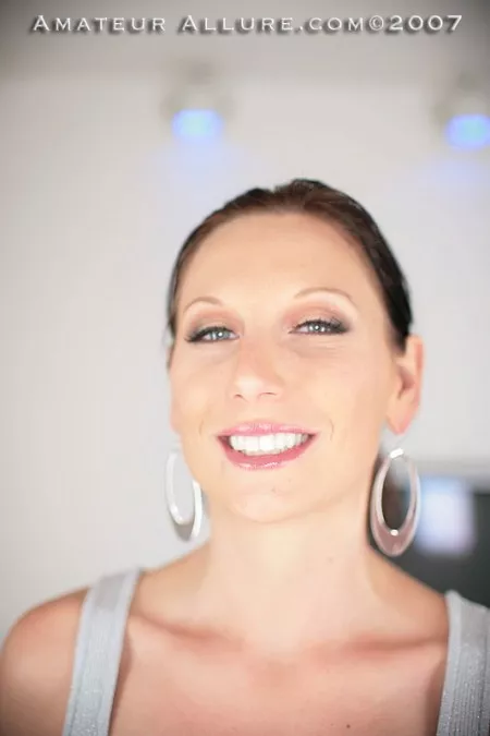 Грязная, хардкорная детка Candace Allure трахается, сосет член и глотает сперму