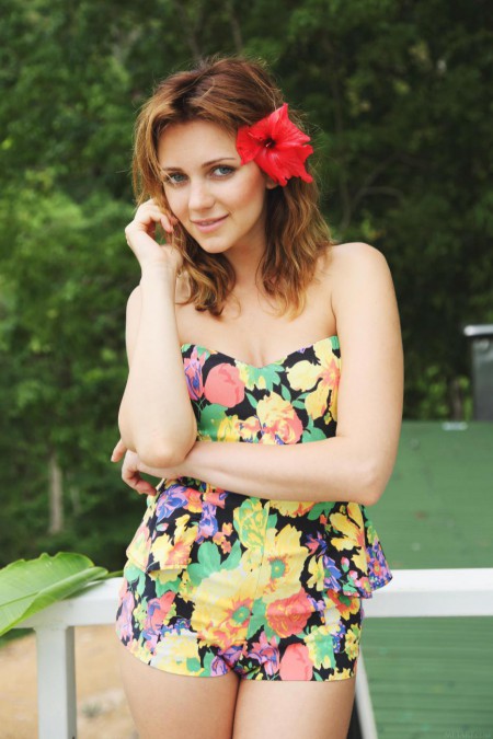 Галерея фото MetArt представляет Niki Mey