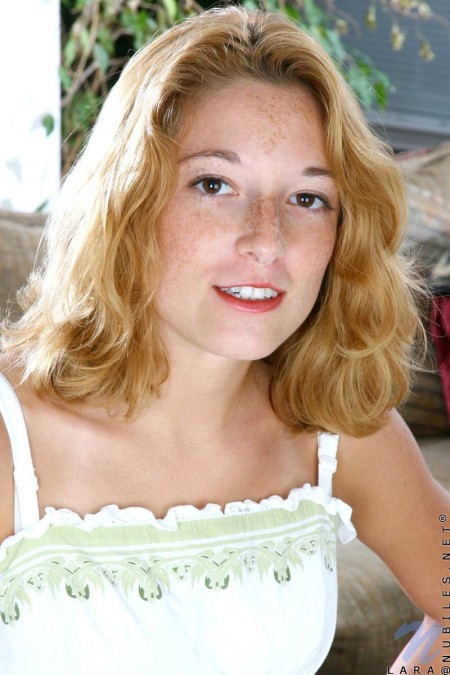 Lara Nubiles